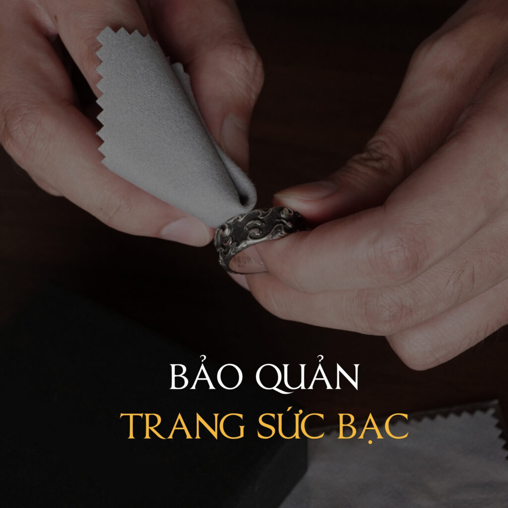 Cách bảo quản trang sức bạc, làm sạch nhẫn bạc bằng khăn mềm