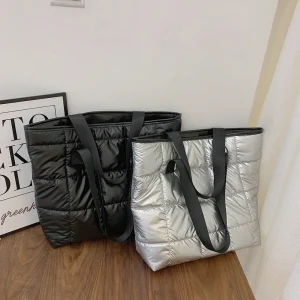 Mẫu túi xách hot nhất hiện nay - Túi Tote